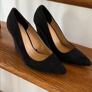 Express black suede heels